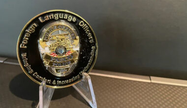 beyond the badge the living language of police challenge coins