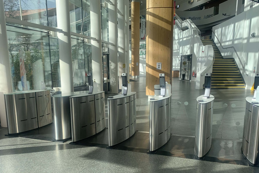 entrances as climate gatekeepers in busy commercial buildings