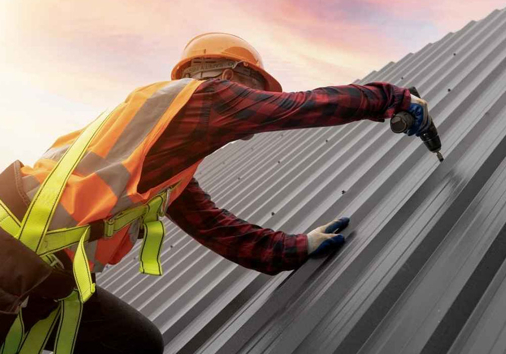 How Metal Roofing Improves Long Term Roof Performance