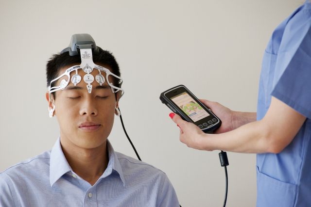 The Benefits of Non Invasive Therapies for Depression Management