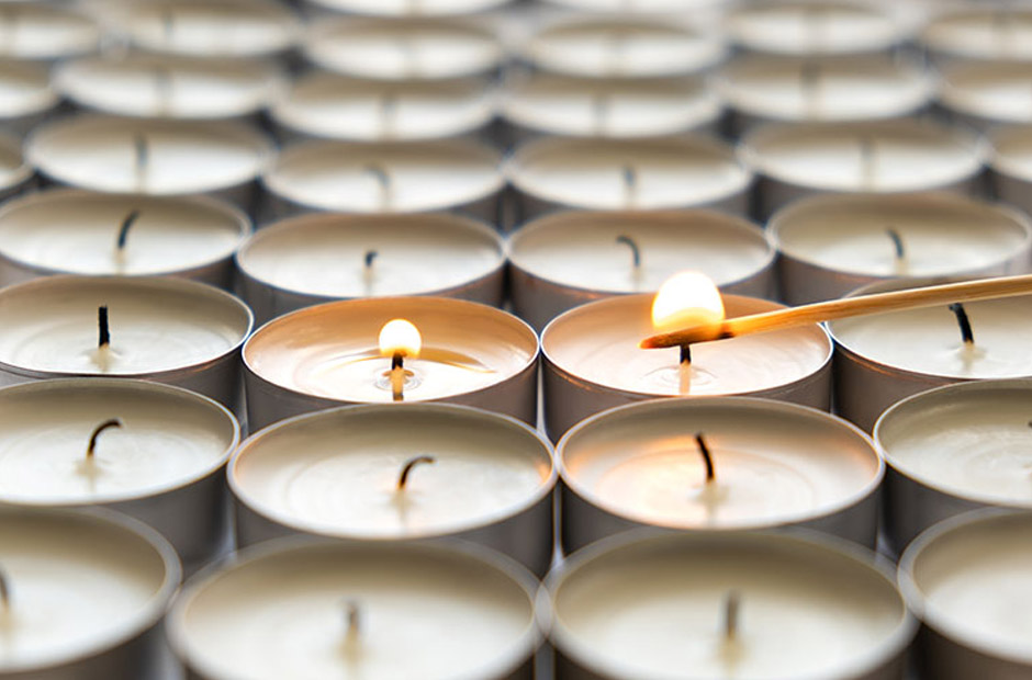 Understanding Different Wick Types for Successful Candle Making