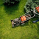 Understanding the Benefits of Hiring a Lawn Fertilizer Service