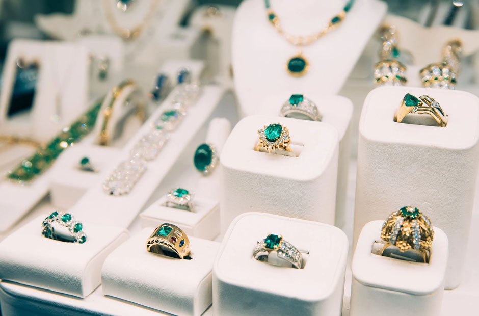 What Makes Scottsdale a Hotspot for Investment Grade Jewelry