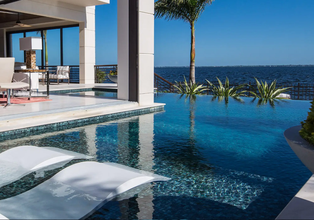 Essential Considerations When Building a Waterfront Home in Florida