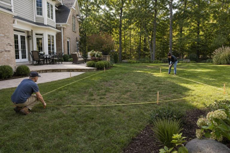 How to Choose the Right Pool Size and Backyard Layout in 2026