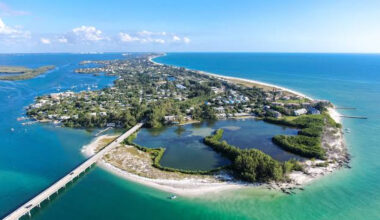 Longboat Key A Comprehensive Guide to Coastal Living