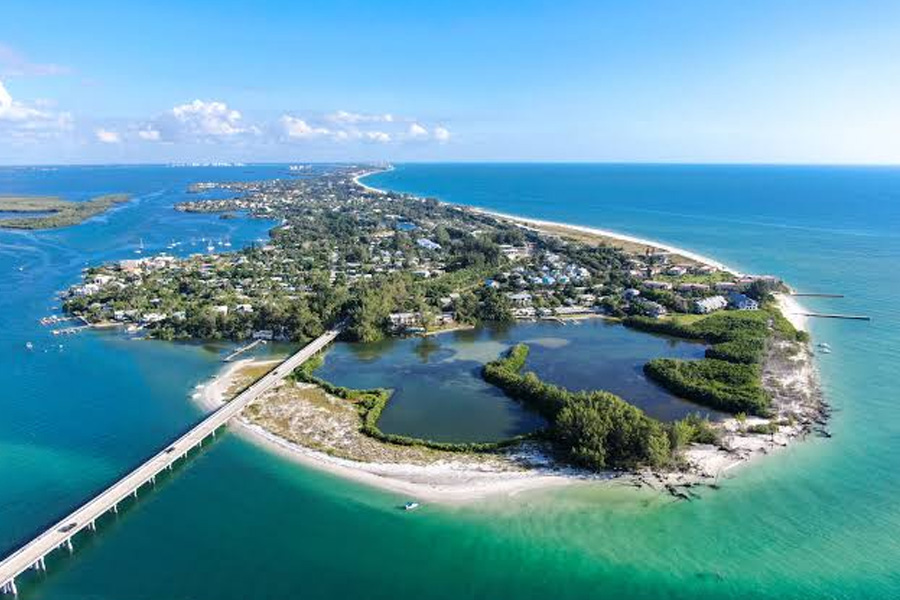 Longboat Key A Comprehensive Guide to Coastal Living