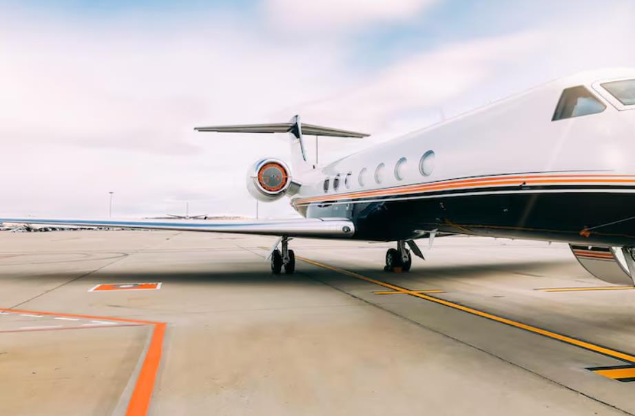 Transform Your Plane Key Services for a Sleek and Stylish Aircraft