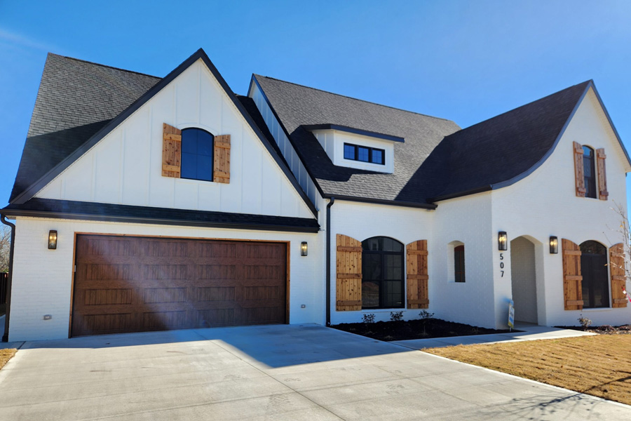 Boosting Curb Appeal with Custom Garag