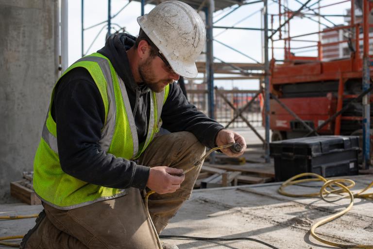 How OSHA 10 Training Helps Construction Workers Build Safer Habits