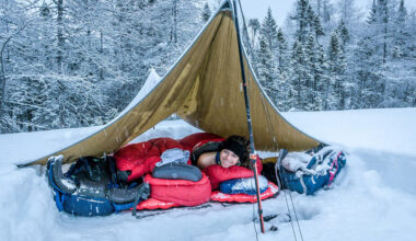 Why Cold Weather Camping Demands a Completely Different Approach to Gear and Safety