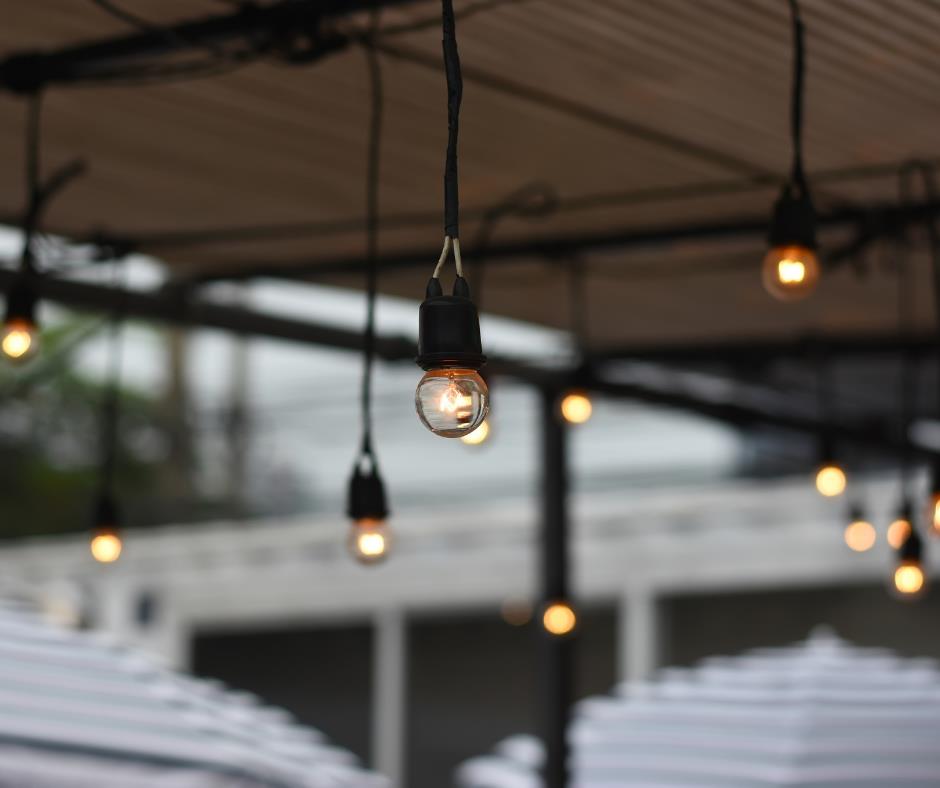 5 Insider Tips for Luxury Outdoor Lighting in Brownsbur